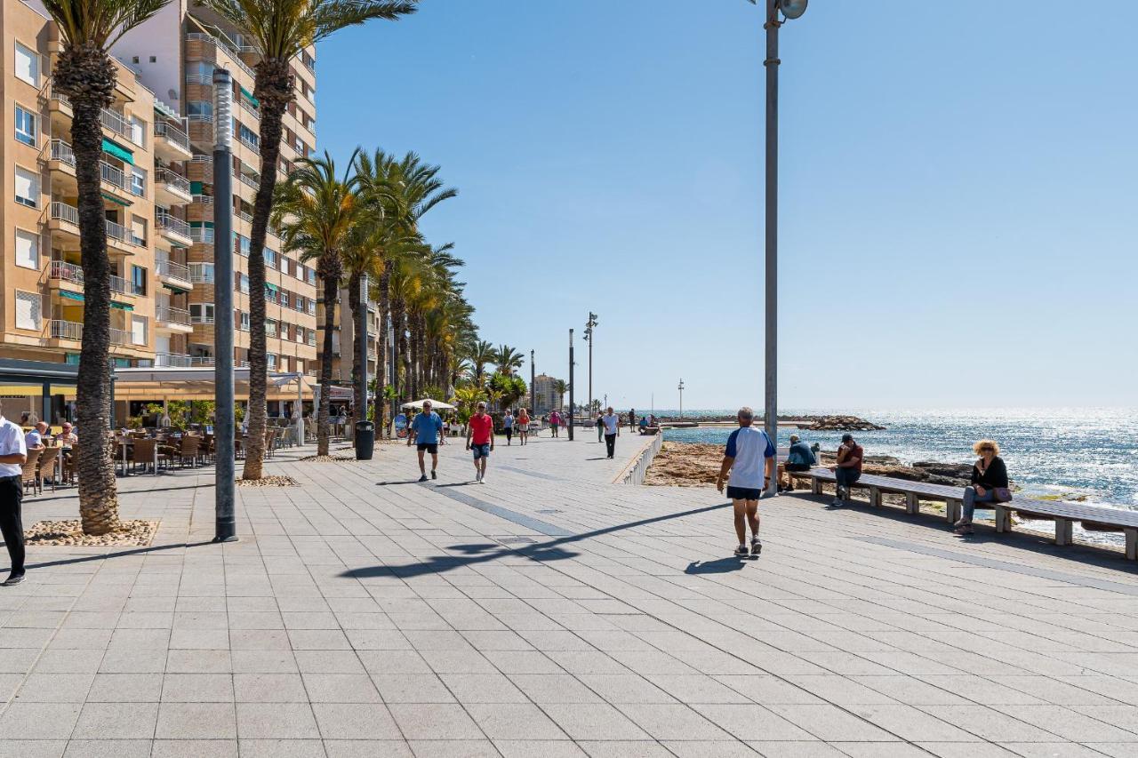 Apolo Beach Front - Sea View Luxury Apartment Torrevieja Zewnętrze zdjęcie